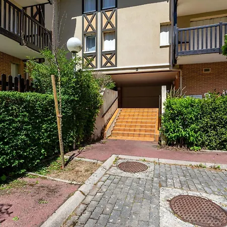 Le Clos Mathilde-19 By Interhome *