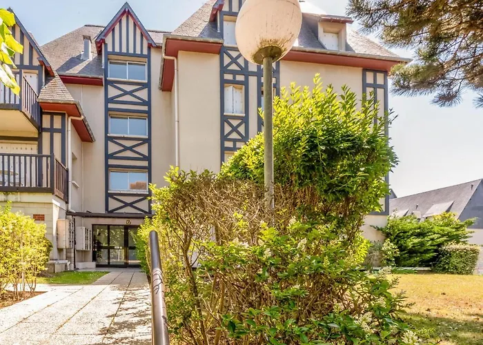 Apartament Le Clos Mathilde-19 By Interhome Cabourg